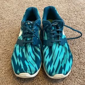 Nike Roche Teal Shoes